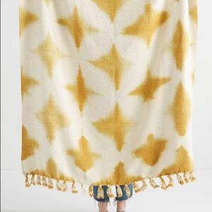 Anthropologie Fringed Sierra Throw Blanket Ochre